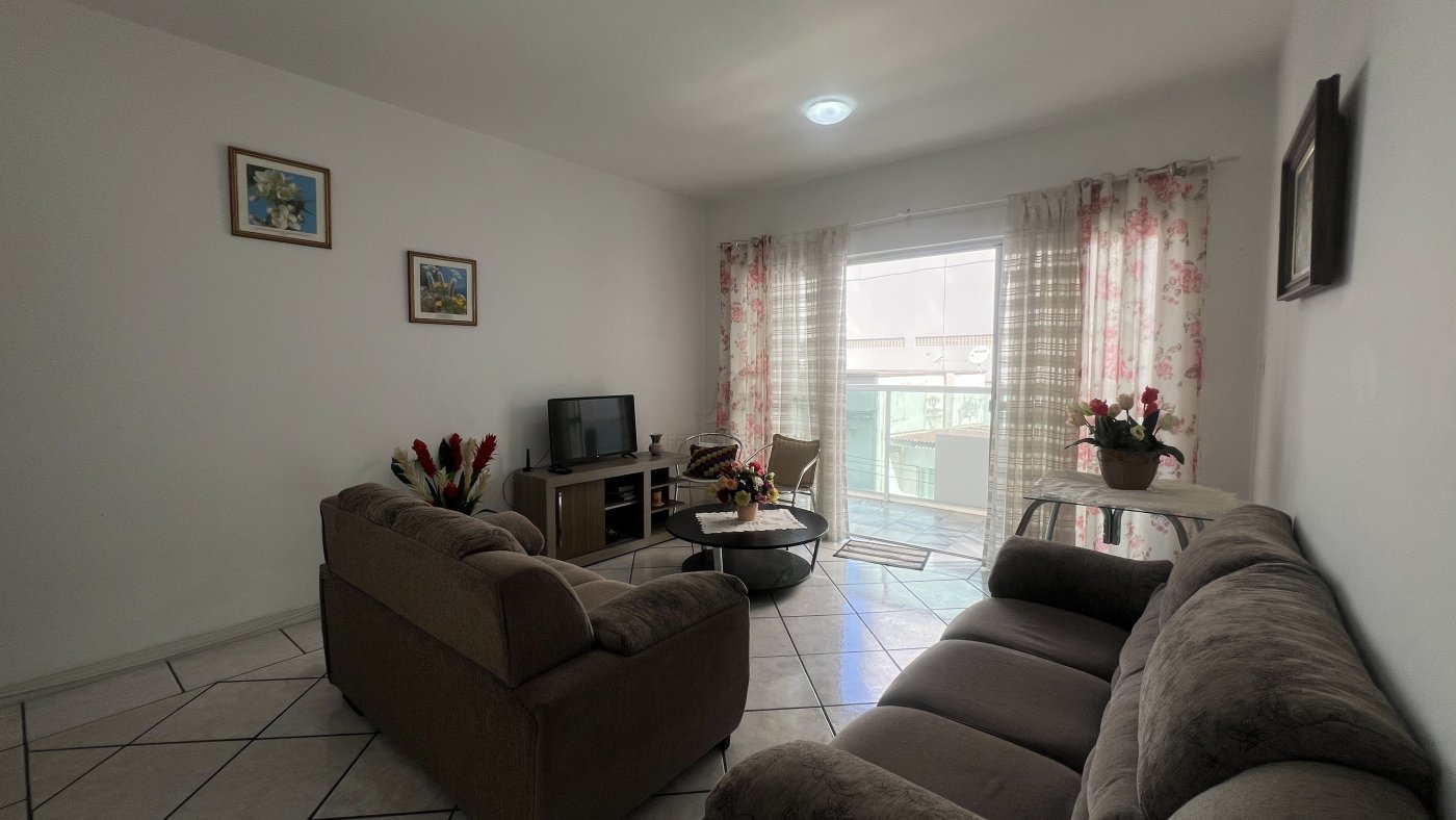 APARTAMENTO a 50 metros da AV Brasil 1 Suíte + 2 Dormitórios