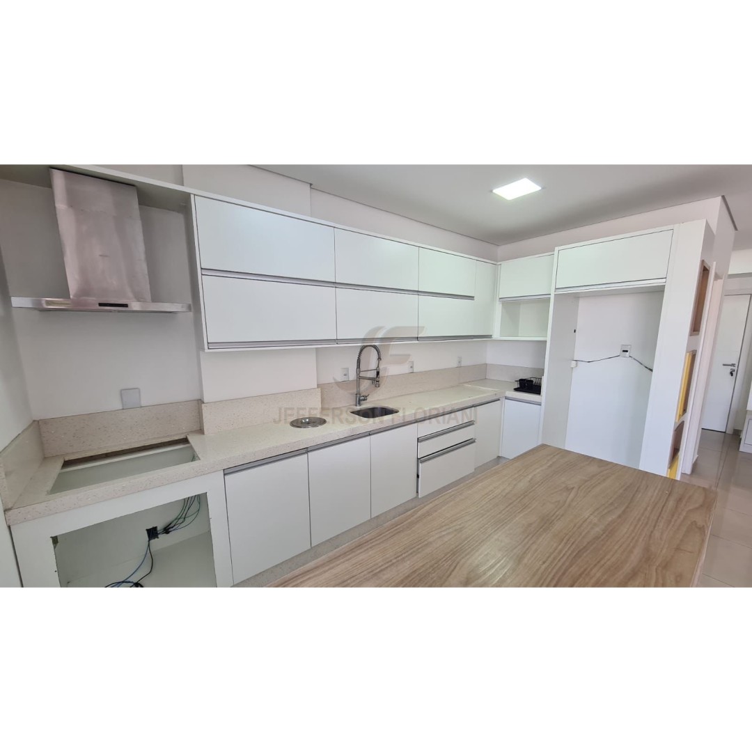 Apartamento 2 suítes para Venda no bairro Centro em Itajaí