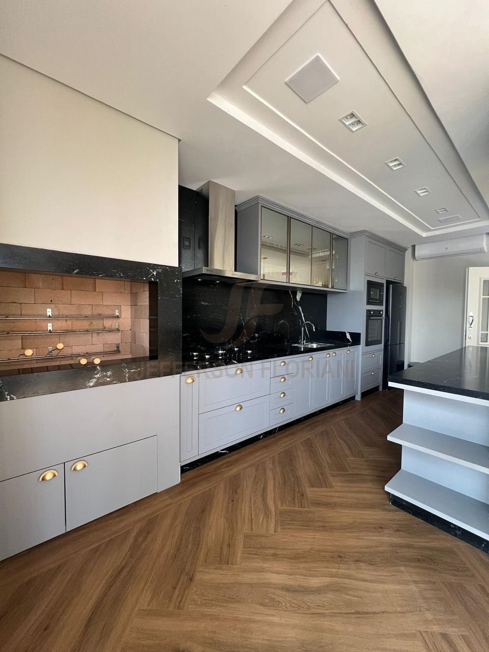 Apartamento 4 suítes para Venda no bairro Centro em Itajaí