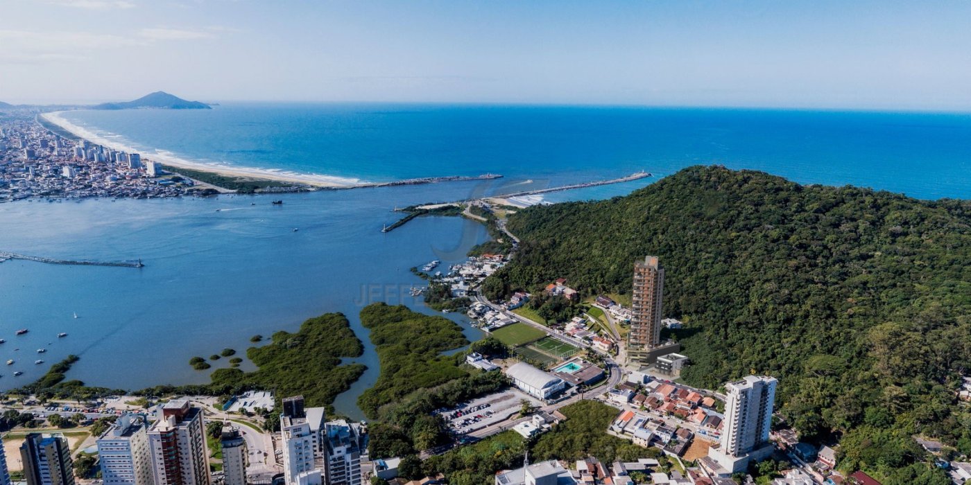 Apartamento 2 suítes para Venda no bairro Fazenda em Itajaí