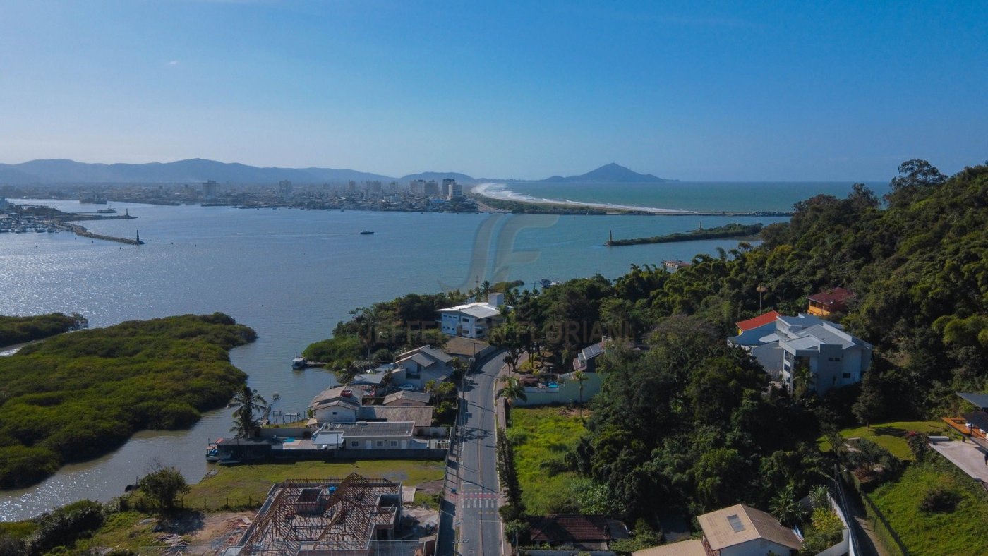 Apartamento 2 suítes para Venda no bairro Fazenda em Itajaí