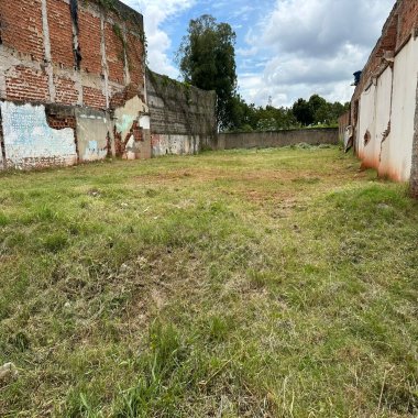 Terreno para Venda no bairro Boqueirão em Curitiba