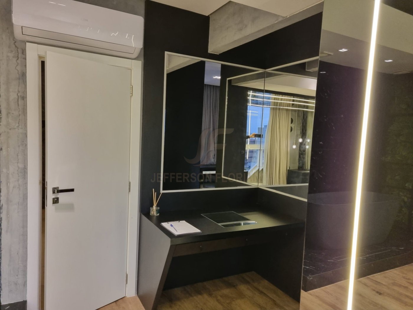 Cobertura Duplex com Piscina Super Exclusiva