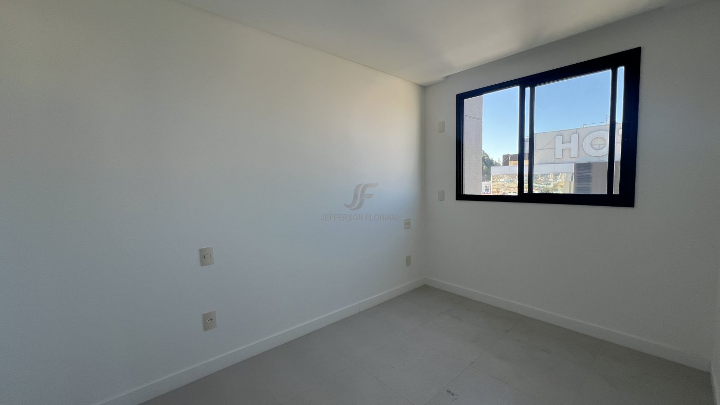 Apartamento ao Lado do Shopping 1 suíte + 1 Dormitório, 2 vagas