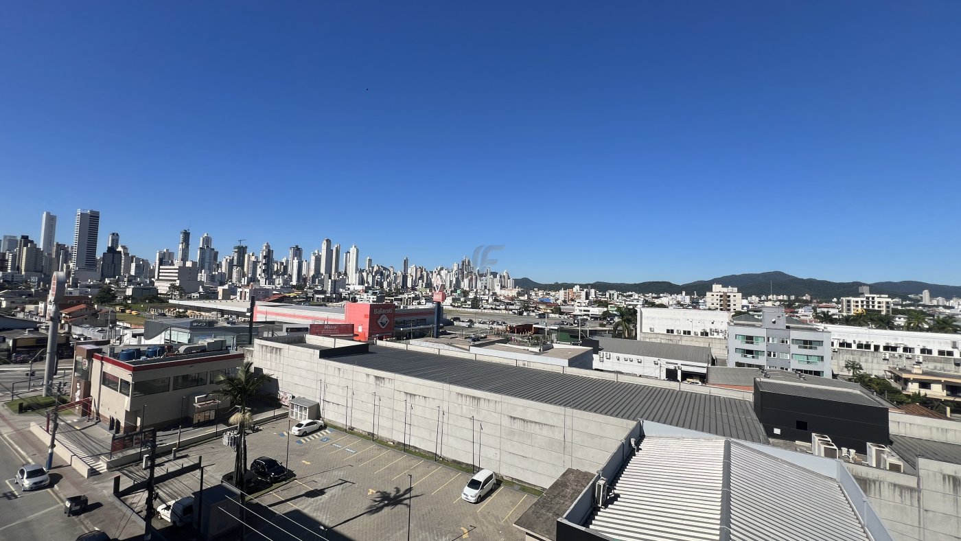 Apartamento ao Lado do Shopping 1 suíte + 1 Dormitório, 2 vagas