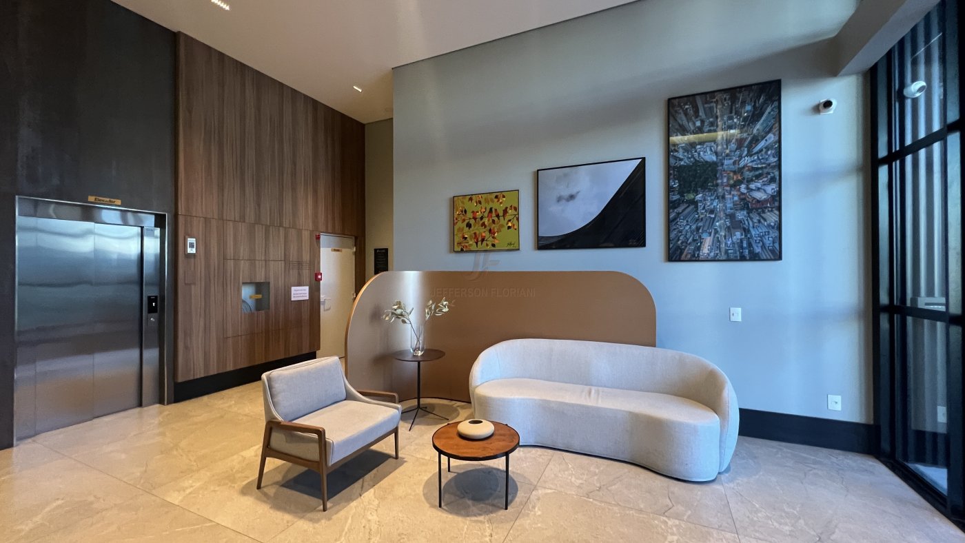 Apartamento ao Lado do Shopping 1 suíte + 1 Dormitório, 2 vagas
