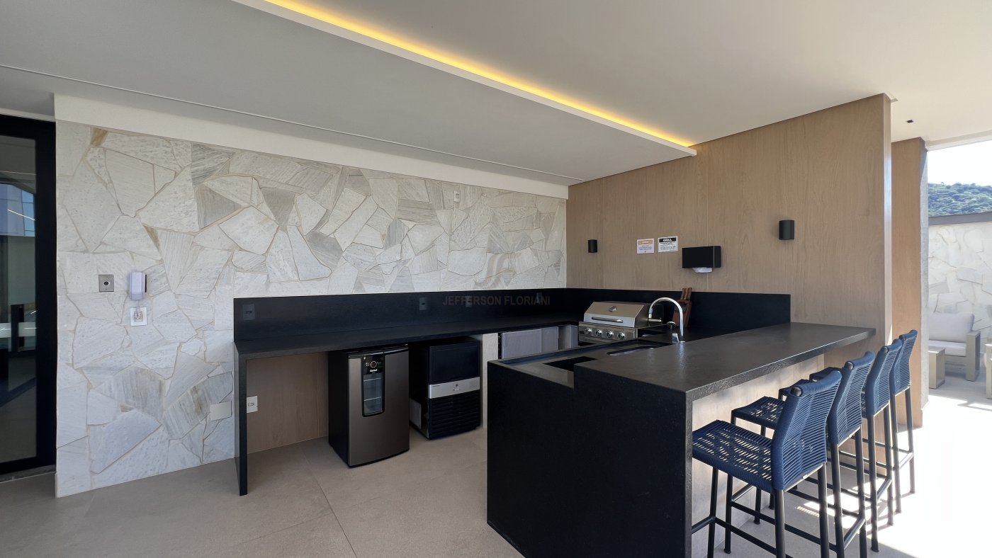 Apartamento ao Lado do Shopping 1 suíte + 1 Dormitório, 2 vagas