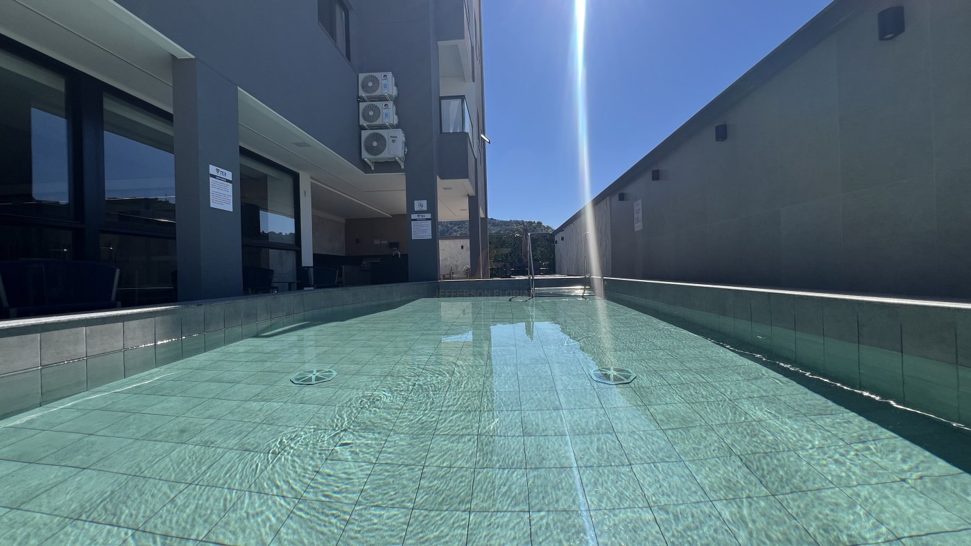 Apartamento ao Lado do Shopping 1 suíte + 1 Dormitório, 2 vagas