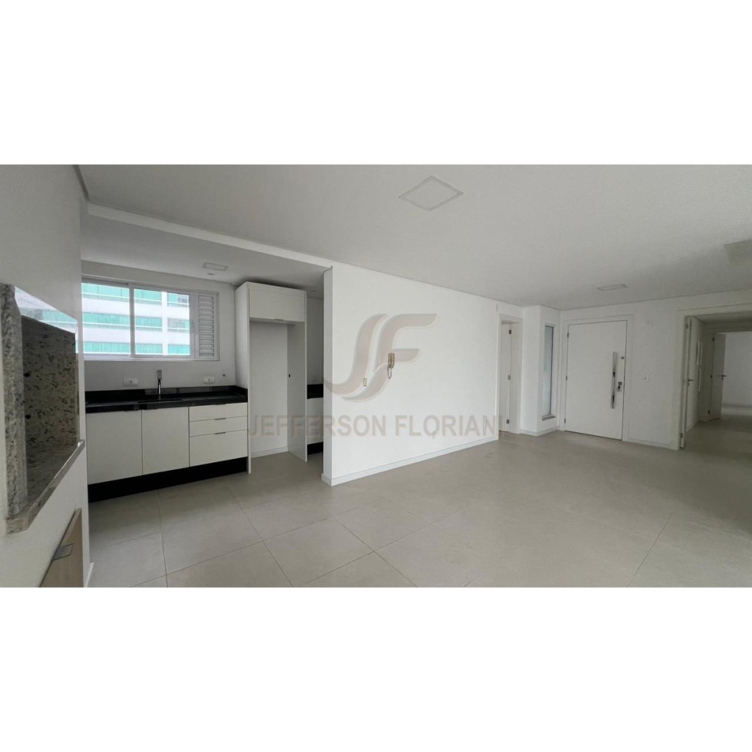 Apartamento 3 suítes para Venda no bairro Centro em Balneário Camboriú
