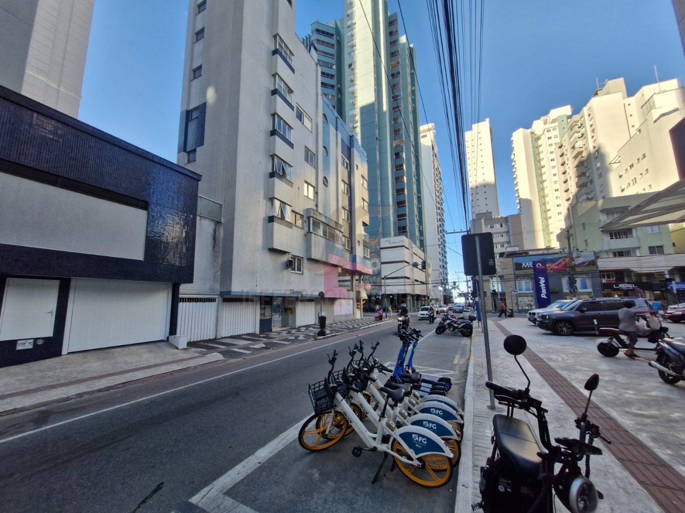 Apartamento 3 quartos para Venda no bairro Centro em Balneário Camboriú