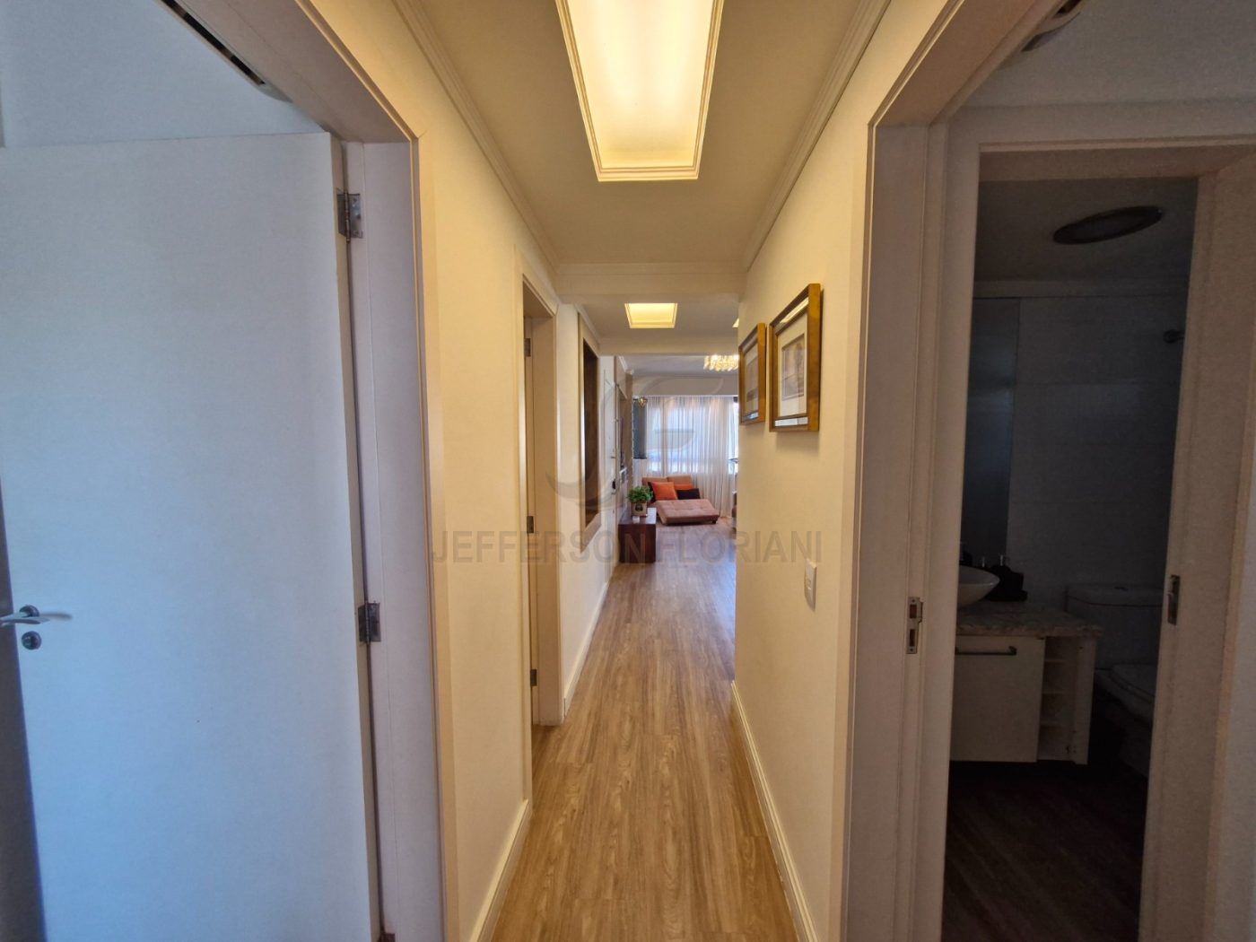 Apartamento 3 quartos para Venda no bairro Centro em Balneário Camboriú