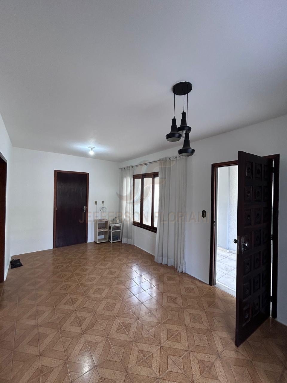 Casa 3 quartos para Venda no bairro São João em Itajaí