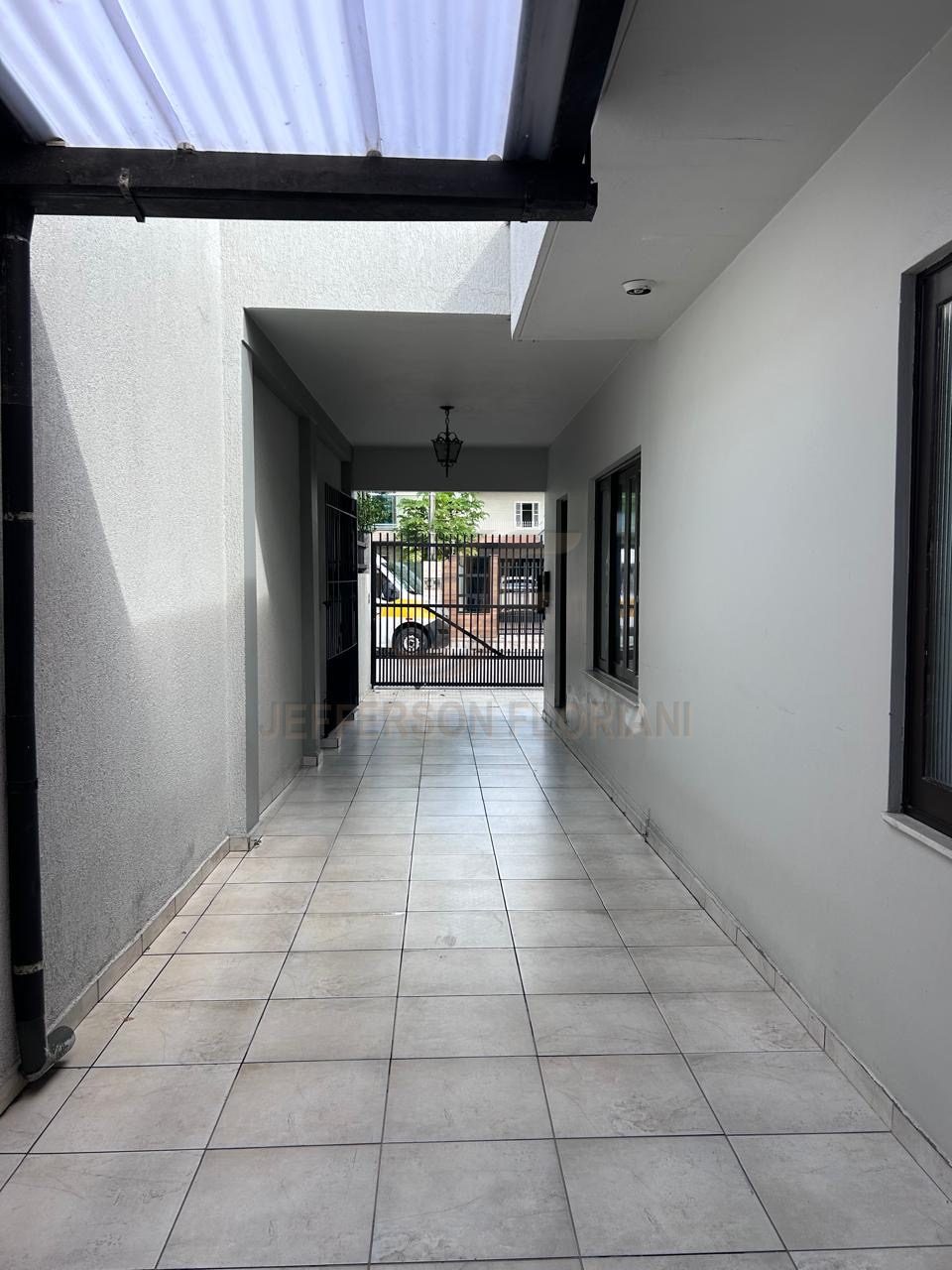 Casa 3 quartos para Venda no bairro São João em Itajaí