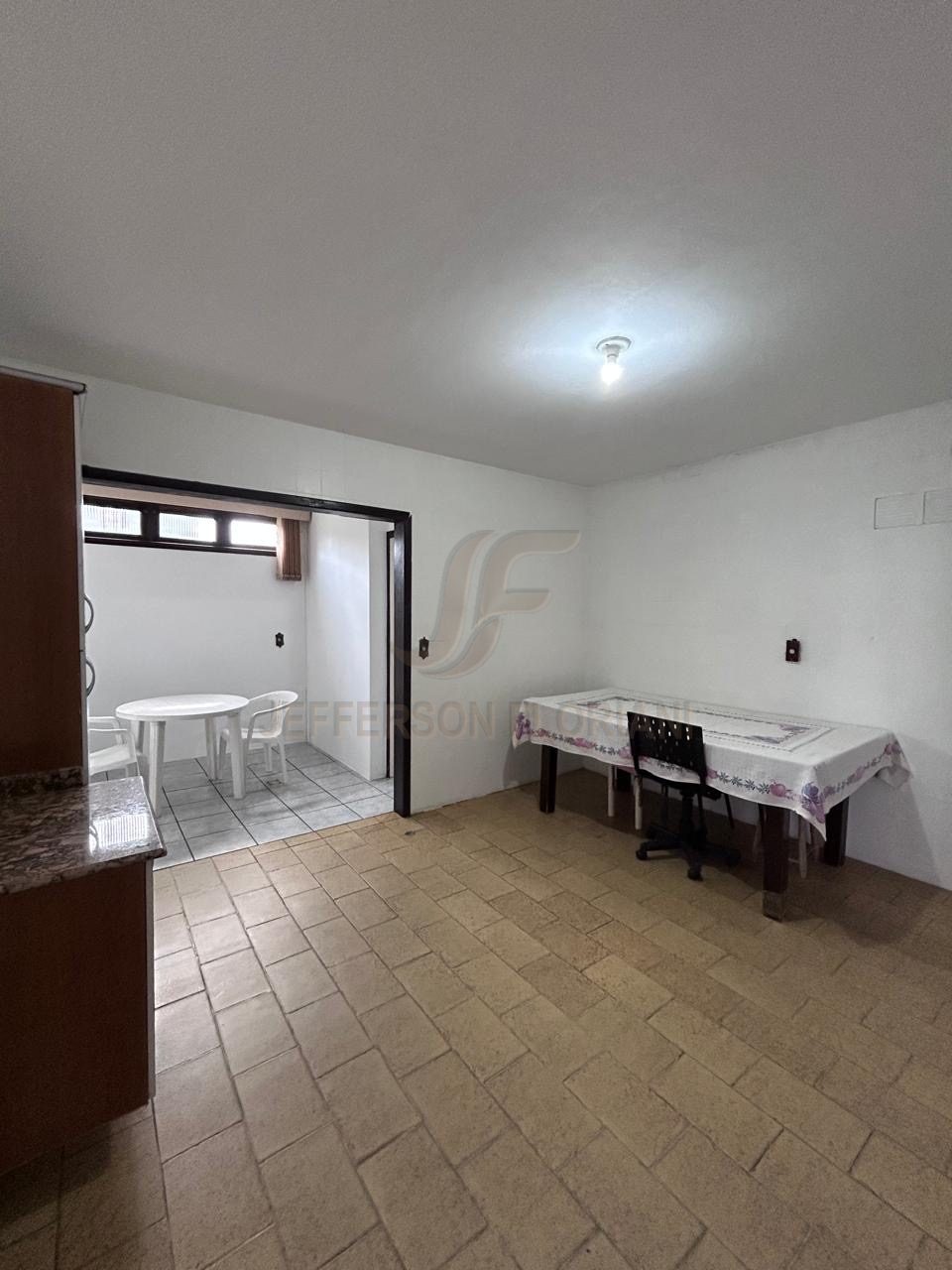 Casa 3 quartos para Venda no bairro São João em Itajaí