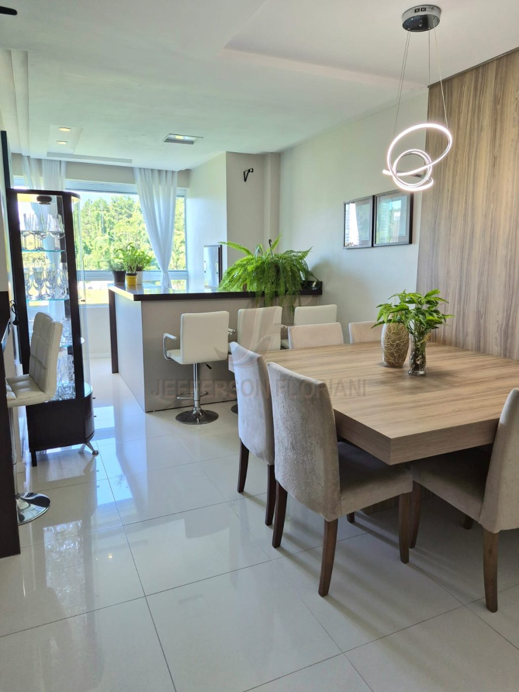 Apartamento Diferenciado no Bairro Fazenda 3 dormitórios