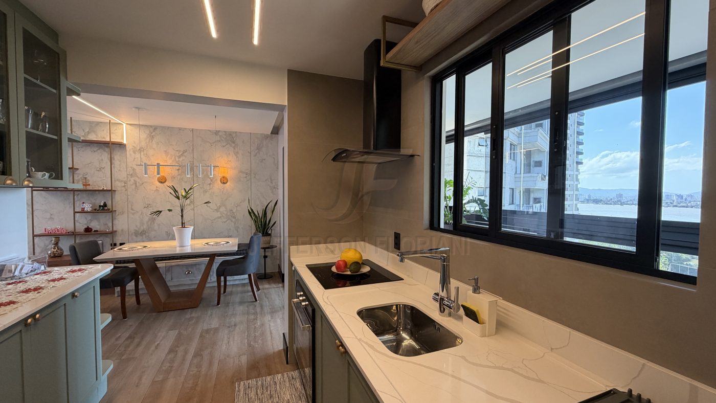 Apartamento Zerado lindo 3 Dormitórios (sendo um closet reversível)
