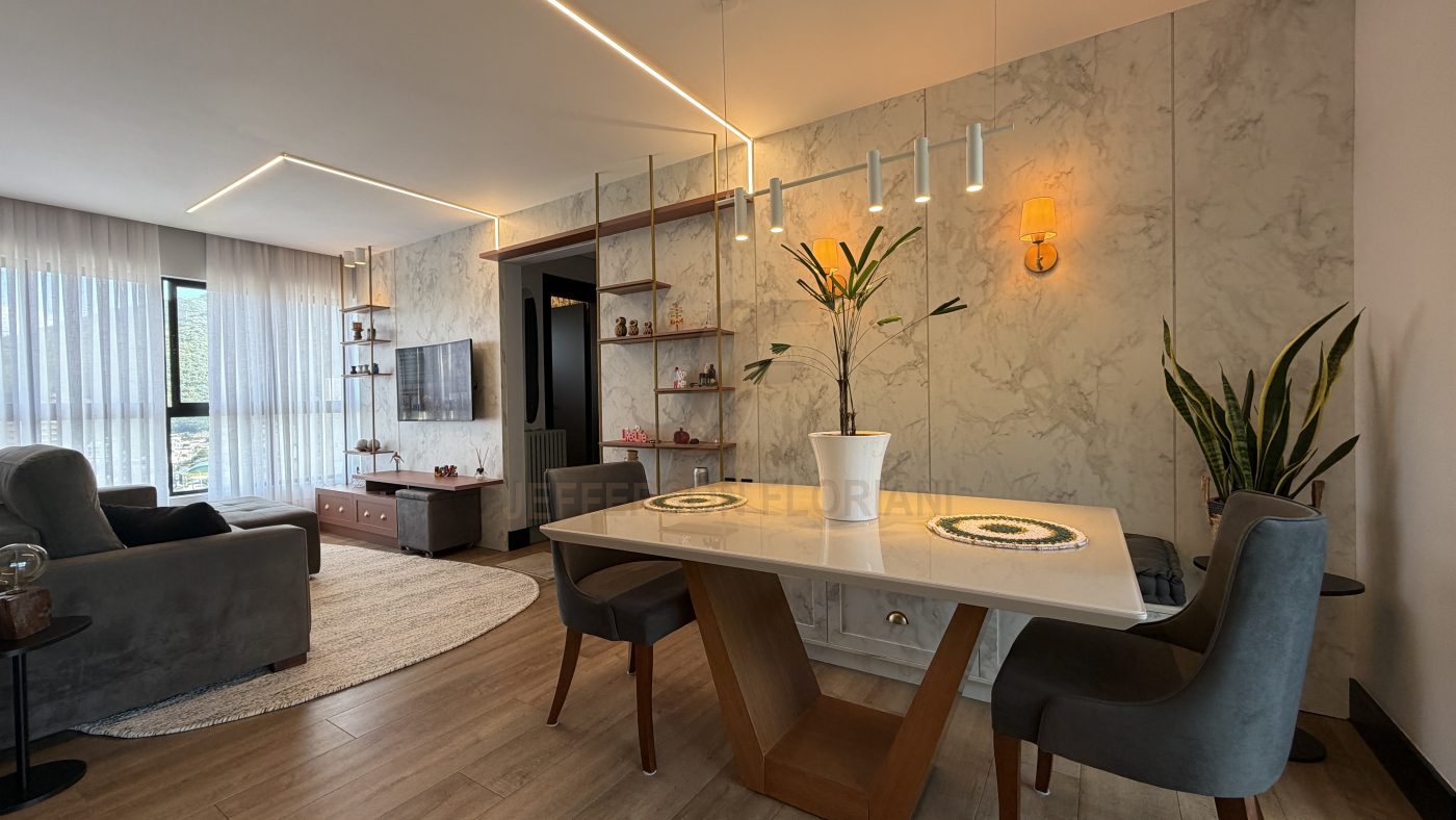 Apartamento Zerado lindo 3 Dormitórios (sendo um closet reversível)