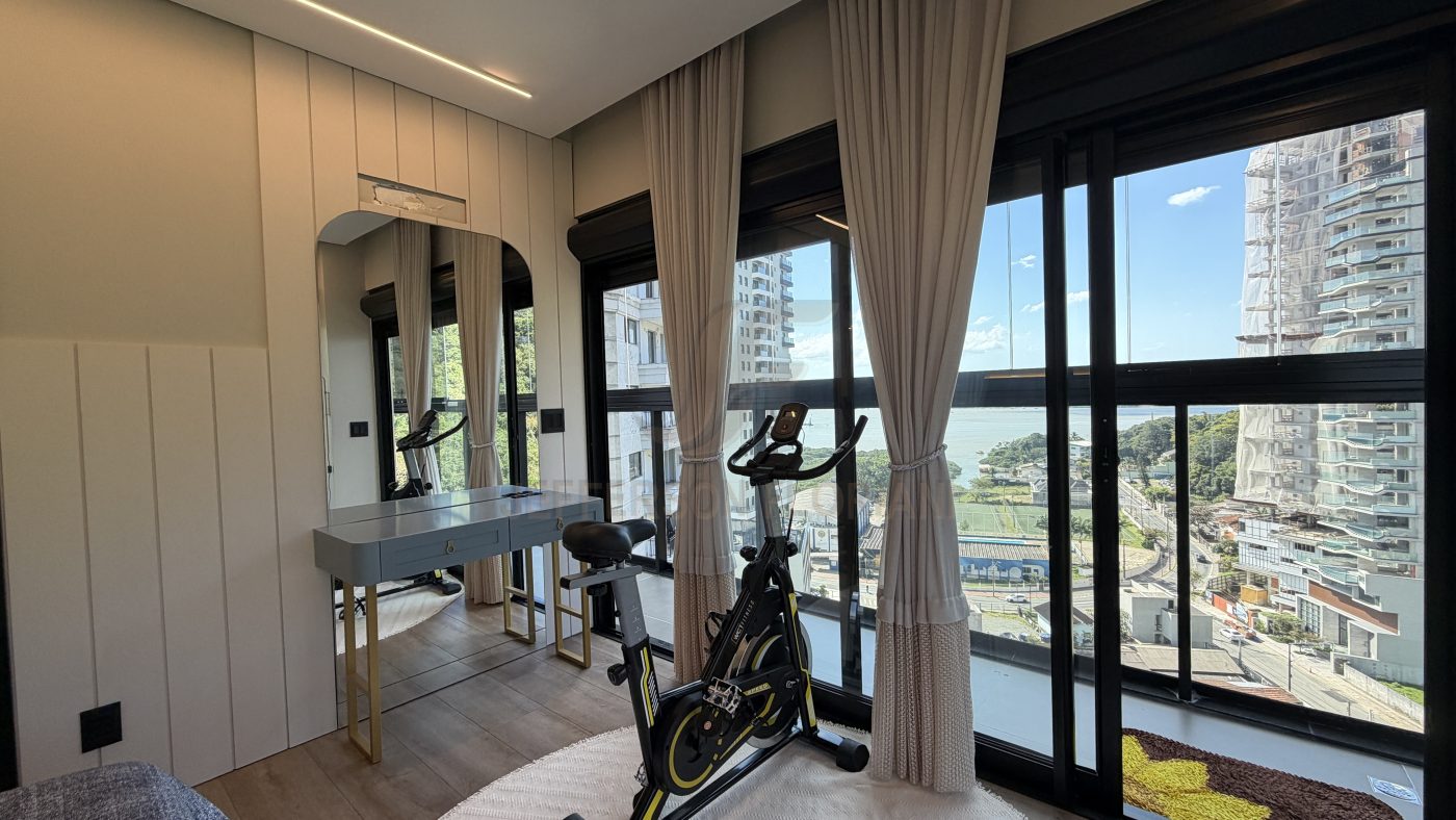 Apartamento Zerado lindo 3 Dormitórios (sendo um closet reversível)