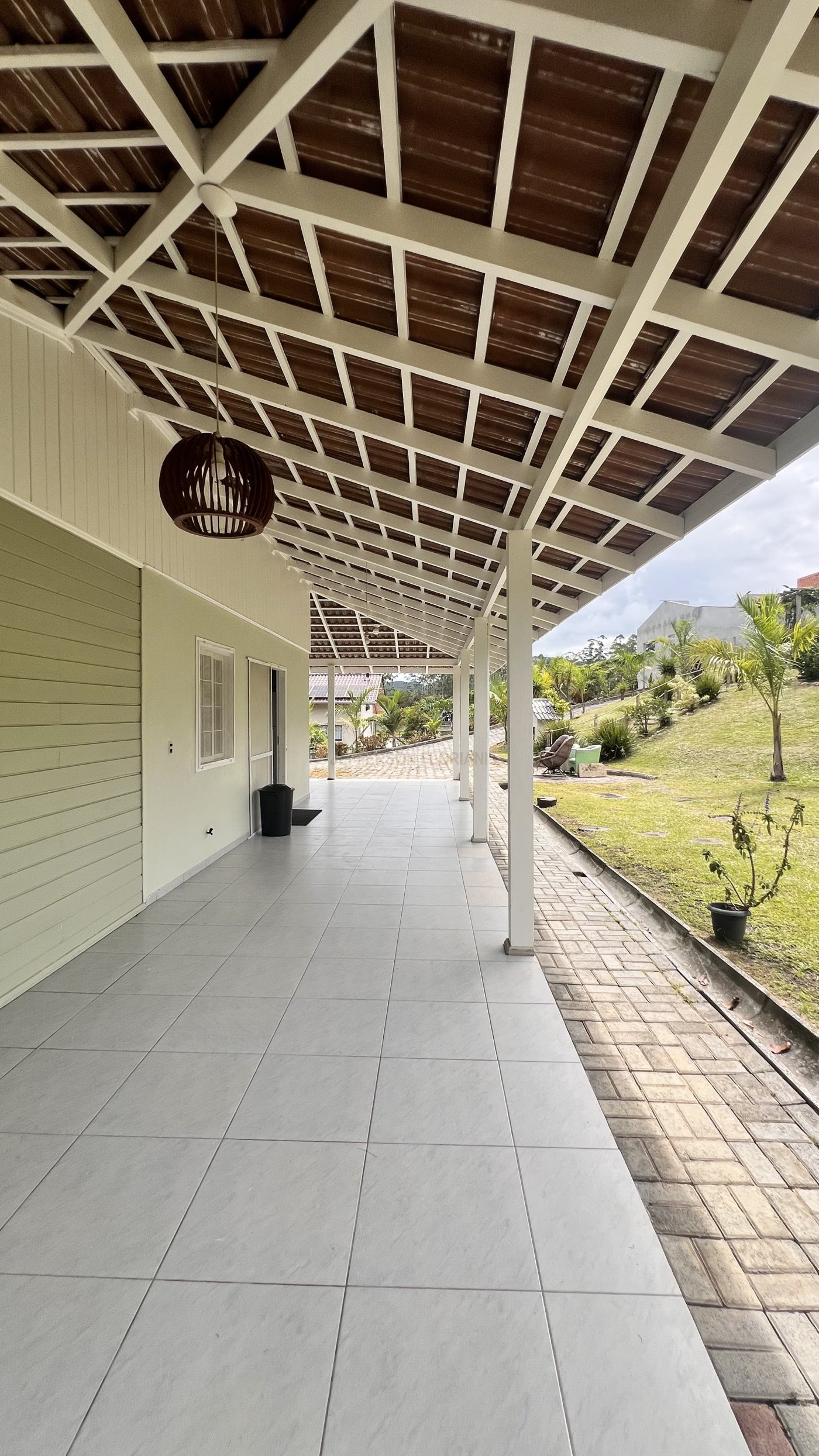 Paraíso a Venda com 2 Casas Novas, Riacho e Lagoa
